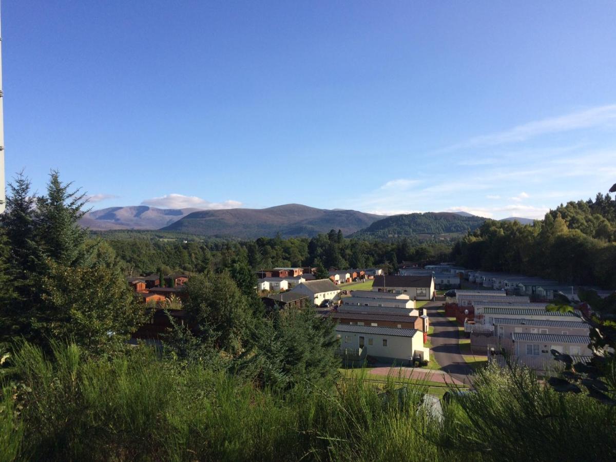 Cragganmore Lodge Aviemore Buitenkant foto